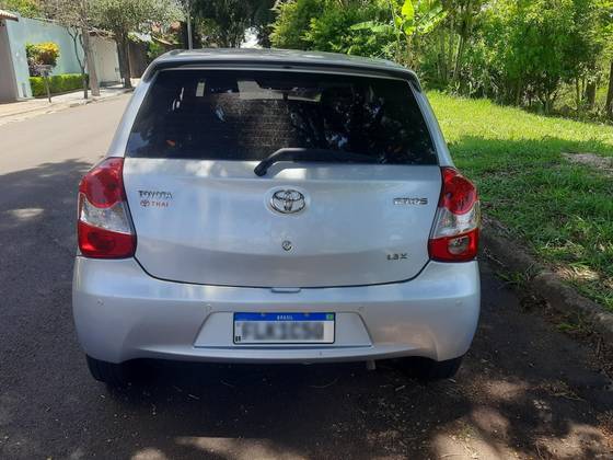 TOYOTA ETIOS 1.3 X 16V FLEX 4P MANUAL TOYOTA ETIOS 1.3 X 16V FLEX 4P MANUAL
